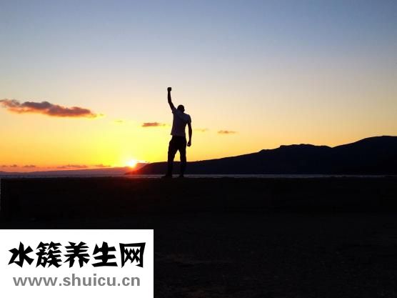 年輕人血壓高怎么辦