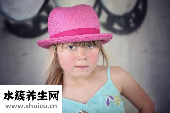 新生兒喝什么奶粉好