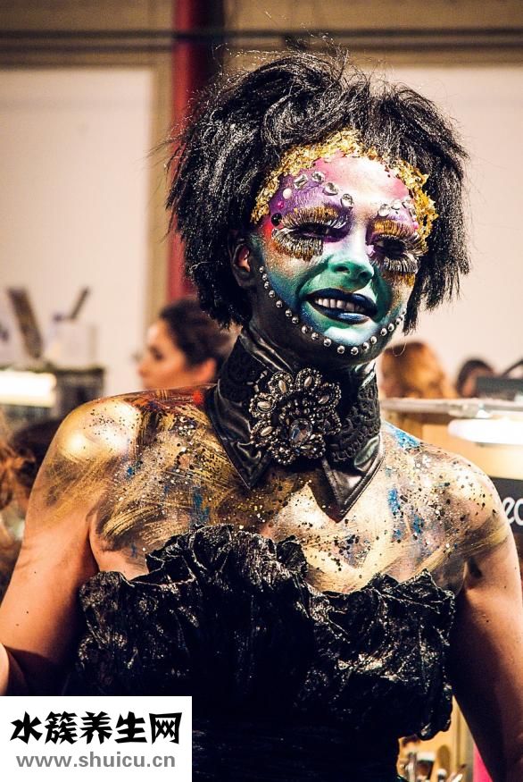 額頭上有皺紋怎么辦