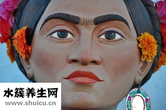 學(xué)化妝怎么樣