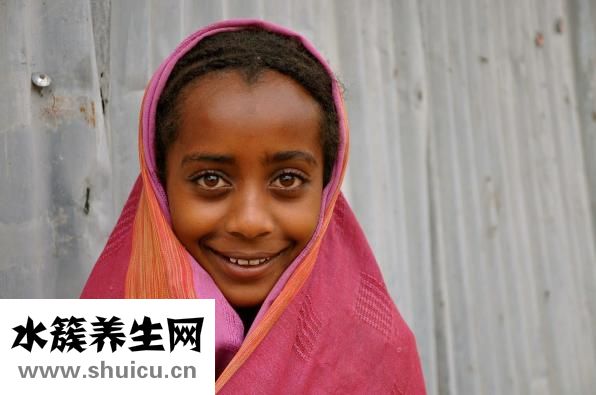 額頭上有皺紋怎么辦