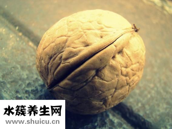 文玩核桃怎么玩