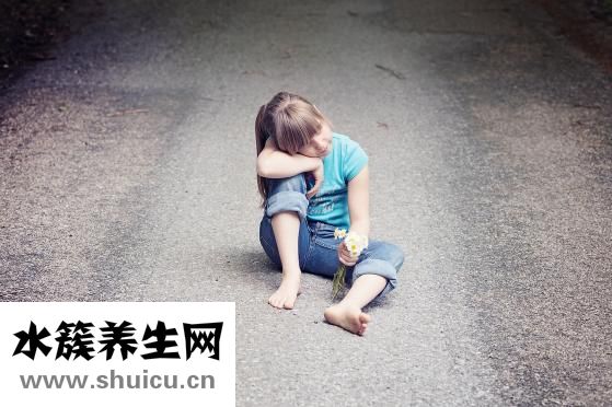 孩子流鼻血怎么回事