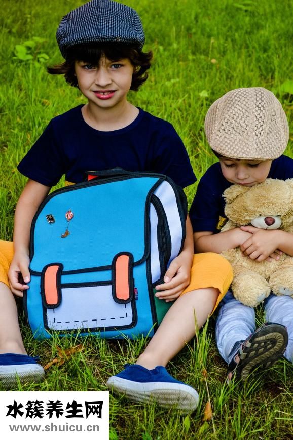 寶寶吐奶是什么原因