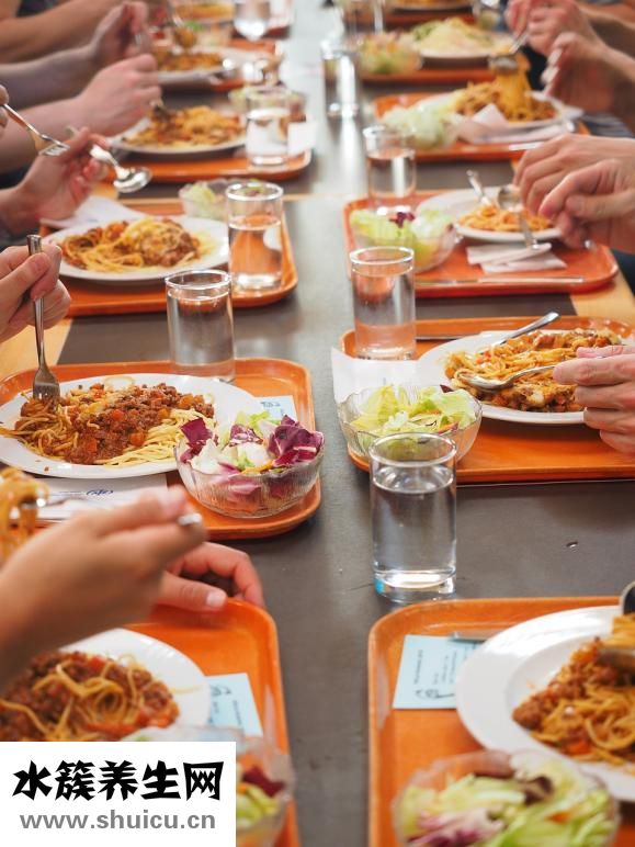 臉上老年斑怎么去除