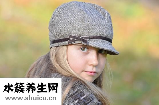 怎么樣給新生兒喂奶