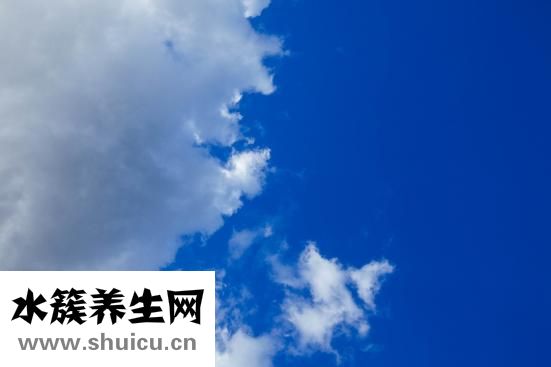 嬰兒打嗝怎么回事