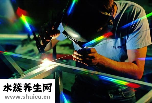 晚上睡覺失眠怎么辦