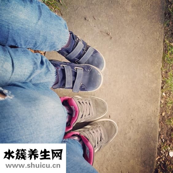 魚媽媽怎么樣生小魚