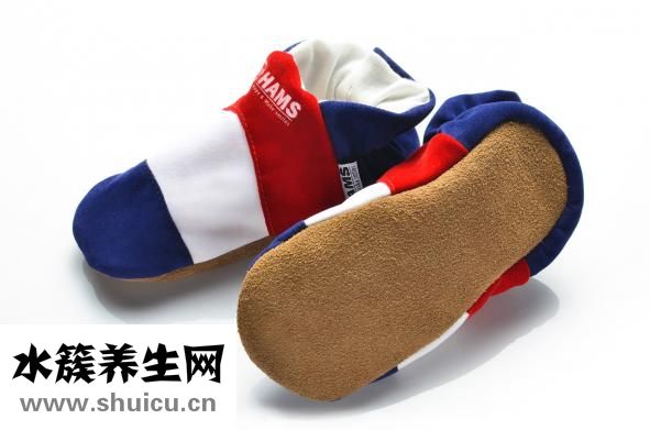 嬰兒為什么會吐奶