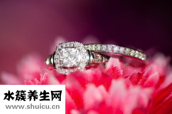 鉆石戒指如何清洗