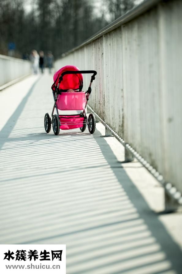 嬰孚嬰兒車怎么樣