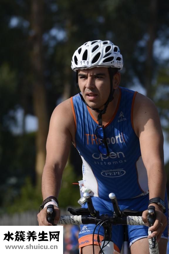 陳魯豫為什么那么瘦