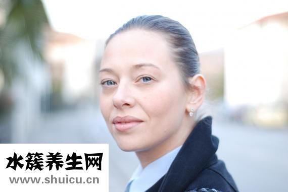 臉部過敏吃什么藥