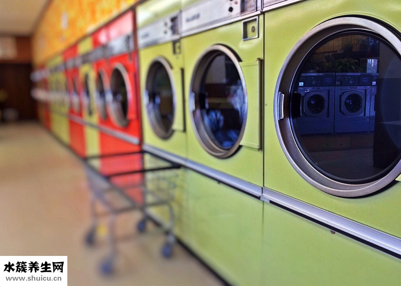 洗衣服用什么好