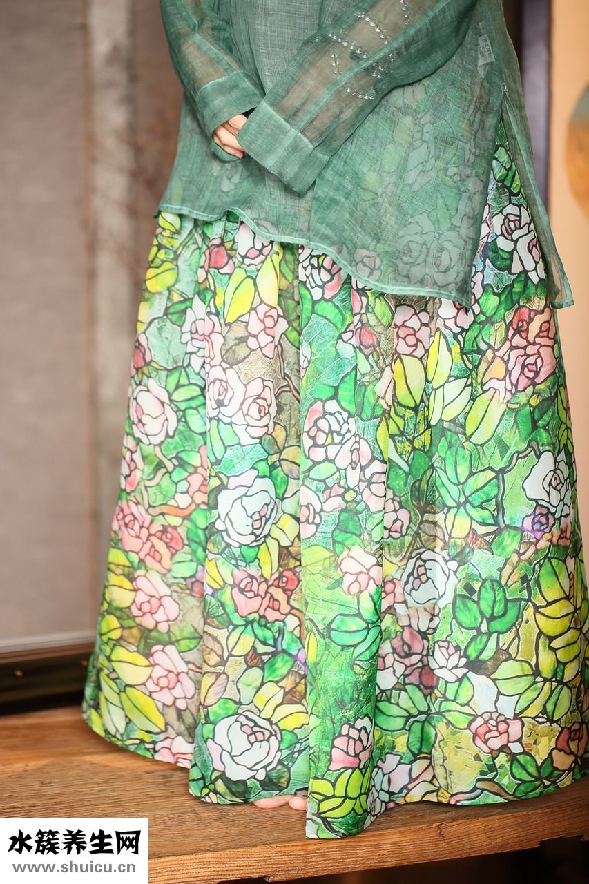 皮袖棉衣怎么清晰