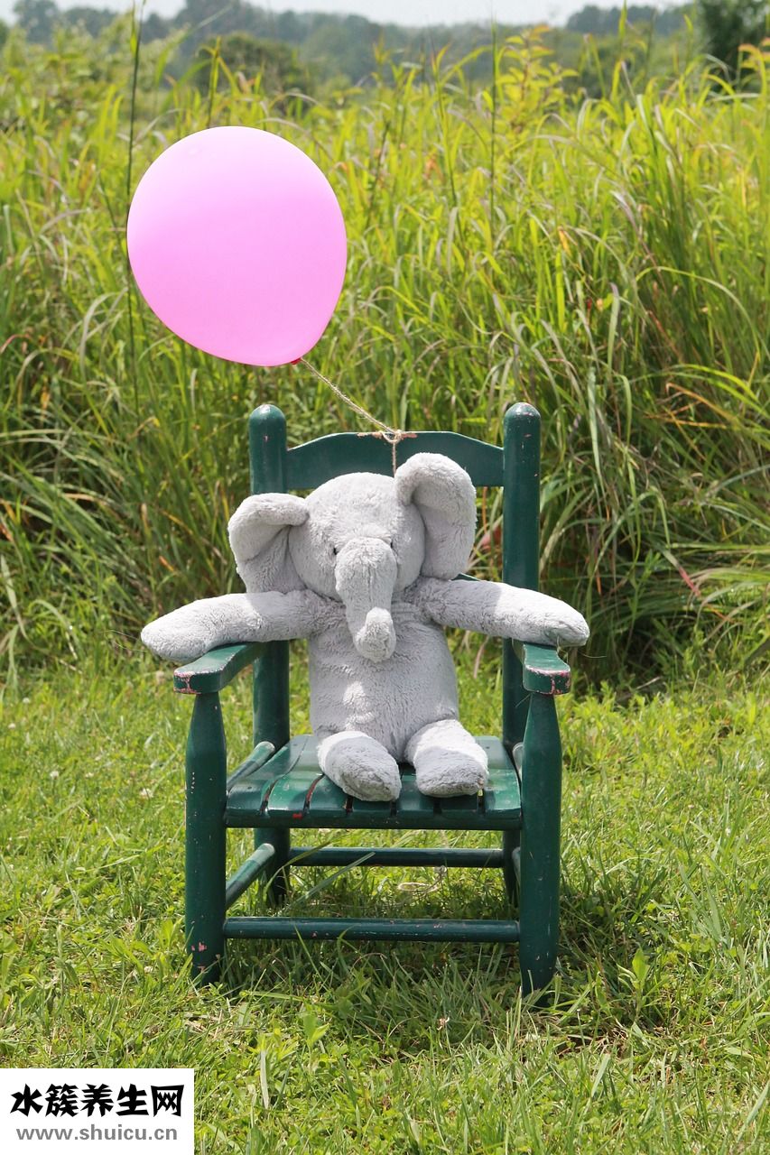 怎么哄嬰兒開心