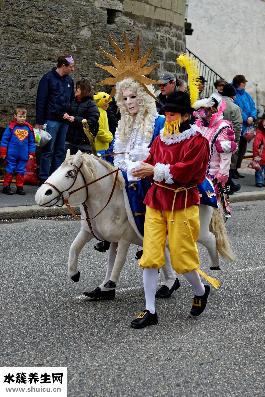 眼睛長(zhǎng)怎么畫眼線