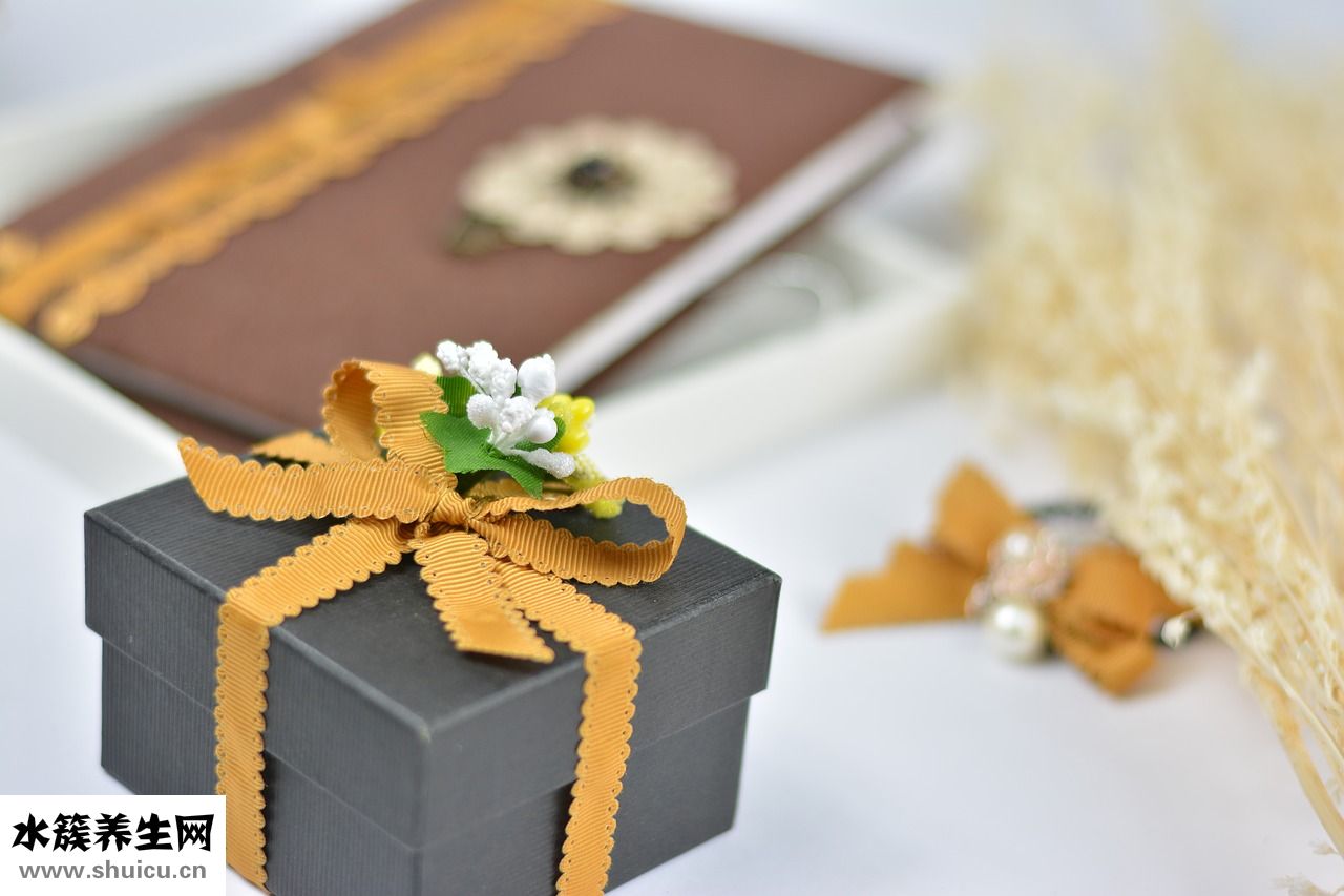 三股線怎么穿針