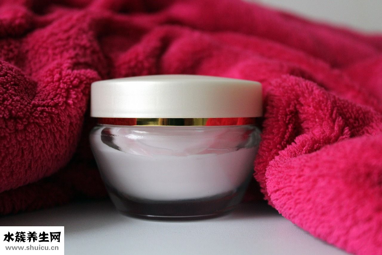 手腳長濕疹怎么辦