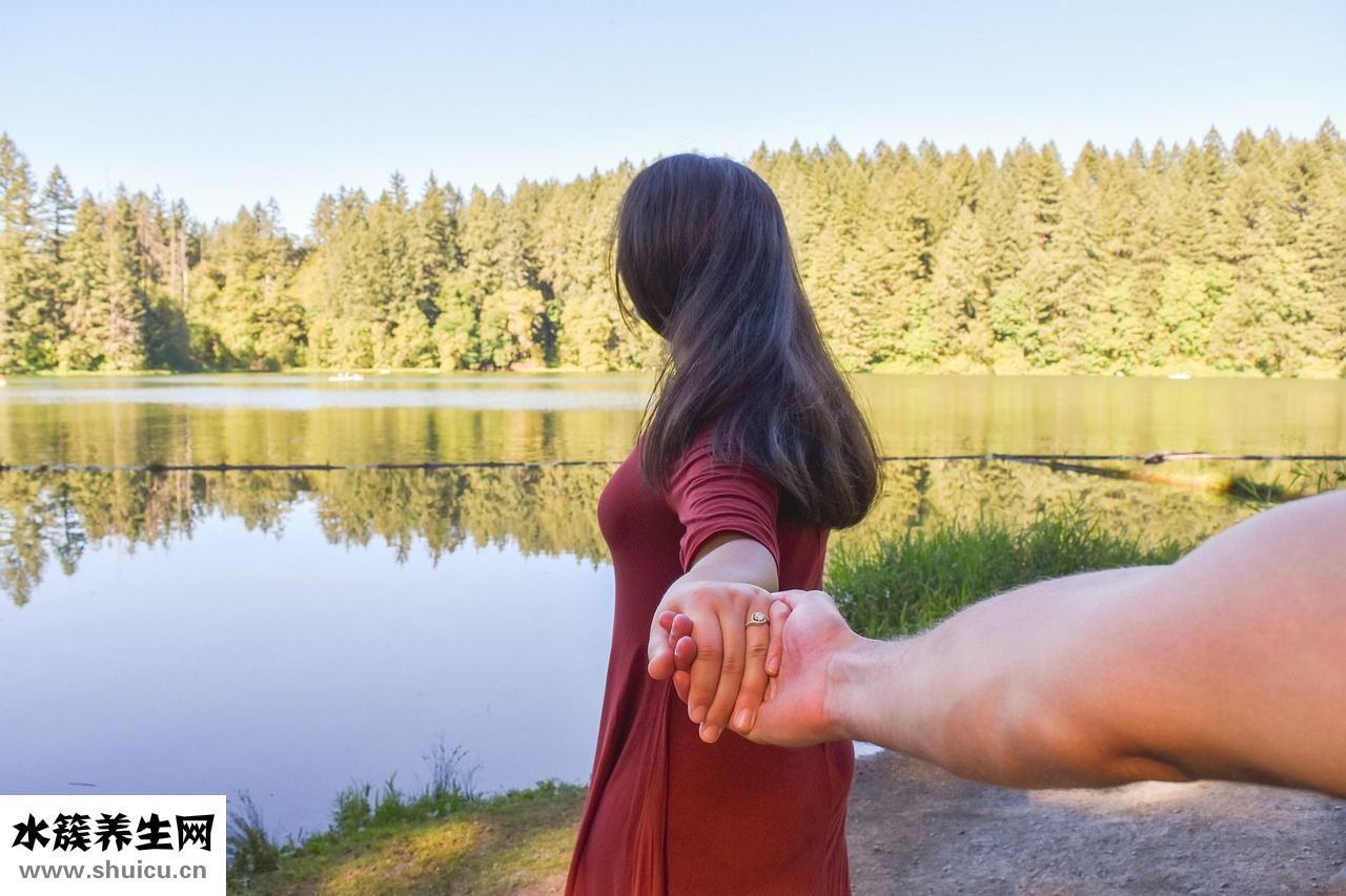 八寶眼藥膏怎么用