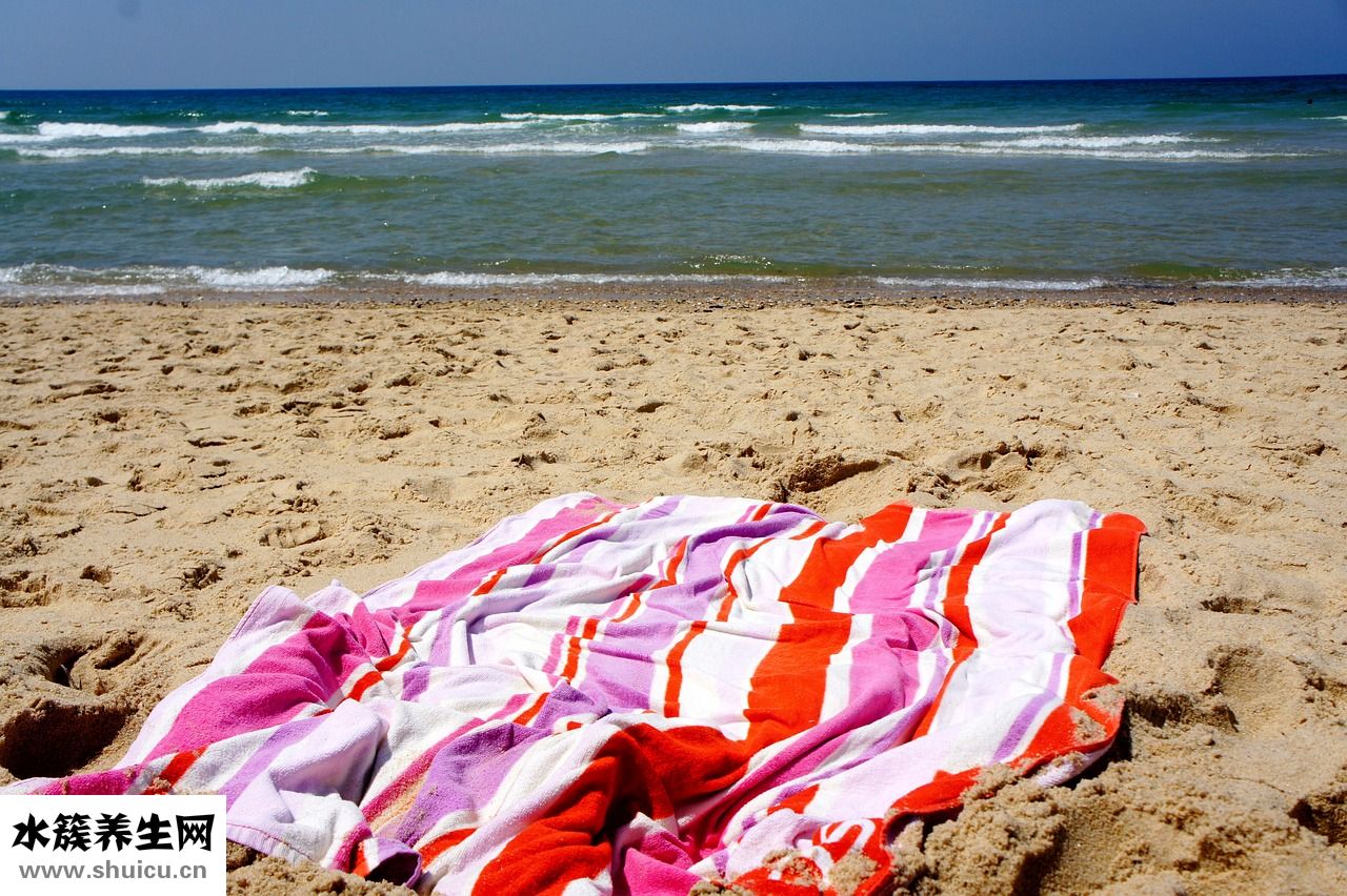 大牙中間發(fā)黑怎么辦