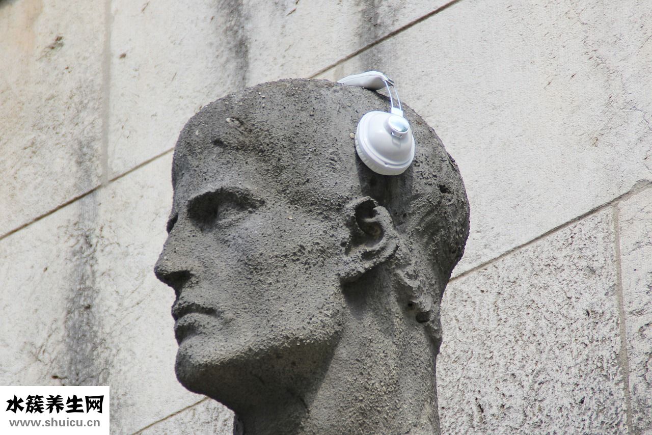 頭右邊痛怎么回事