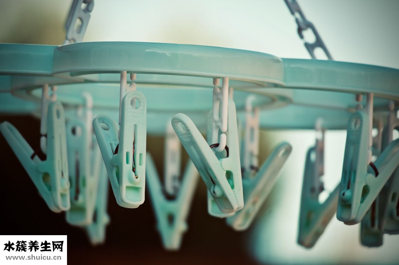 腿上毛多怎么回事