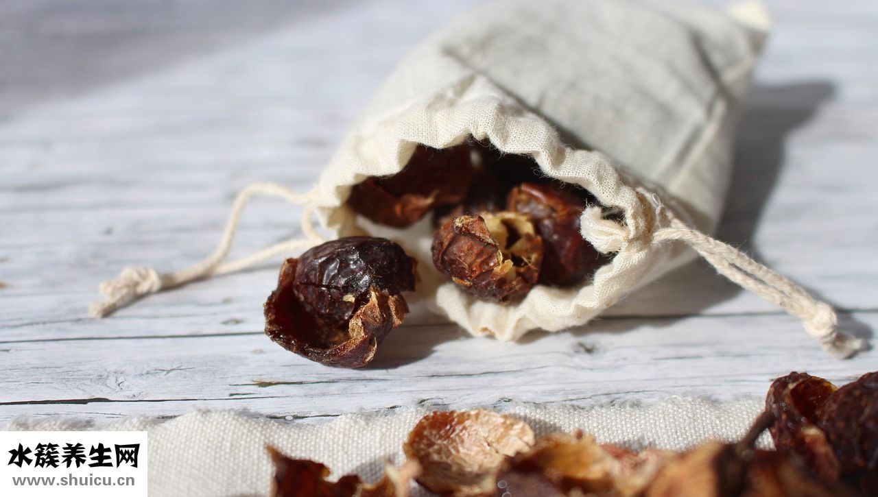 喝酒手癢怎么回事