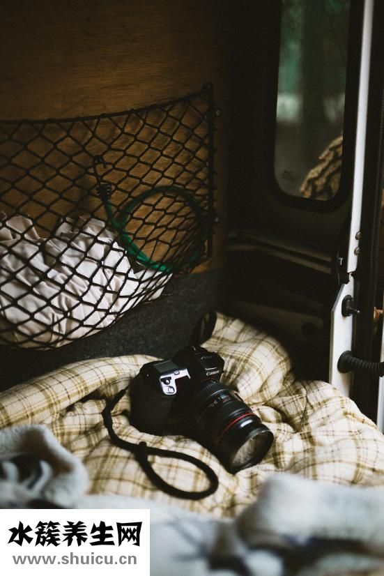 兒童蹬被子怎么辦