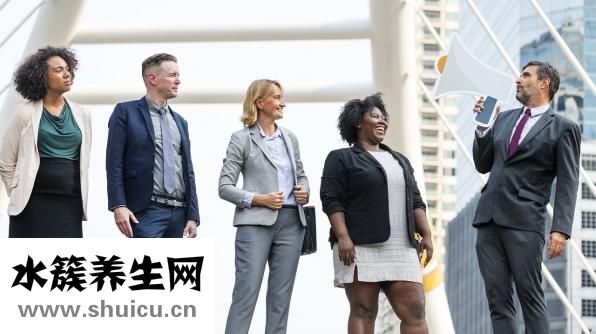 不敢同事溝通怎么