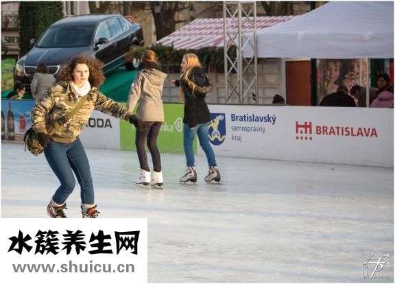 摔跤后腰疼怎么辦