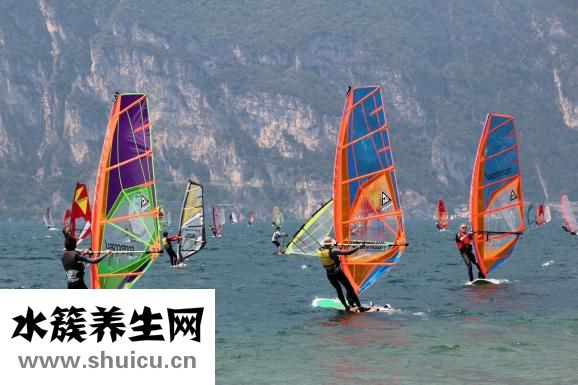 舉重怎么聯(lián)系