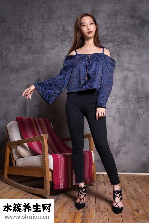 寶寶連體衣怎么開(kāi)檔