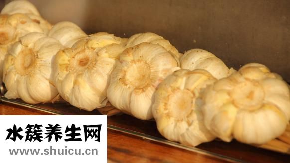 炒菜時(shí)鏟子怎么翻炒