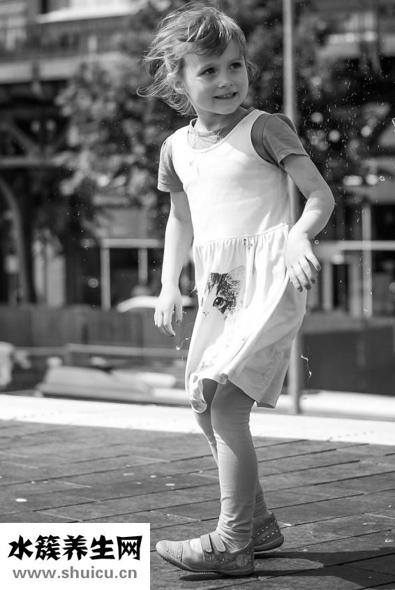 嬰兒點花發了怎么辦