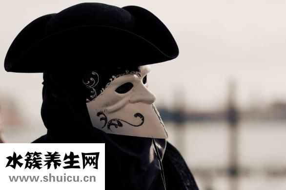 真皮毛領怎么清洗