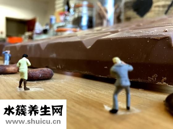 燙直發(fā)后怎么打理