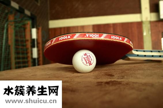 小孩鬧夜怎么辦