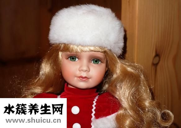 男生娃娃臉怎么辦