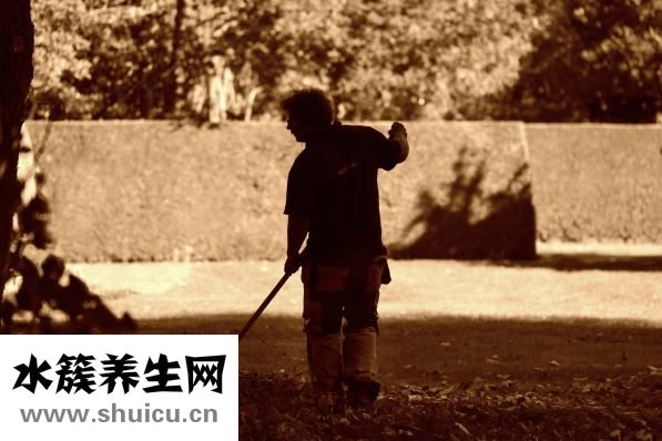 二月嬰兒厭食怎么辦