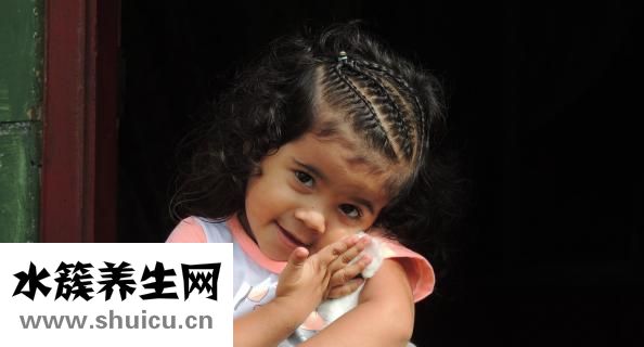 孩子氣肚臍怎么辦