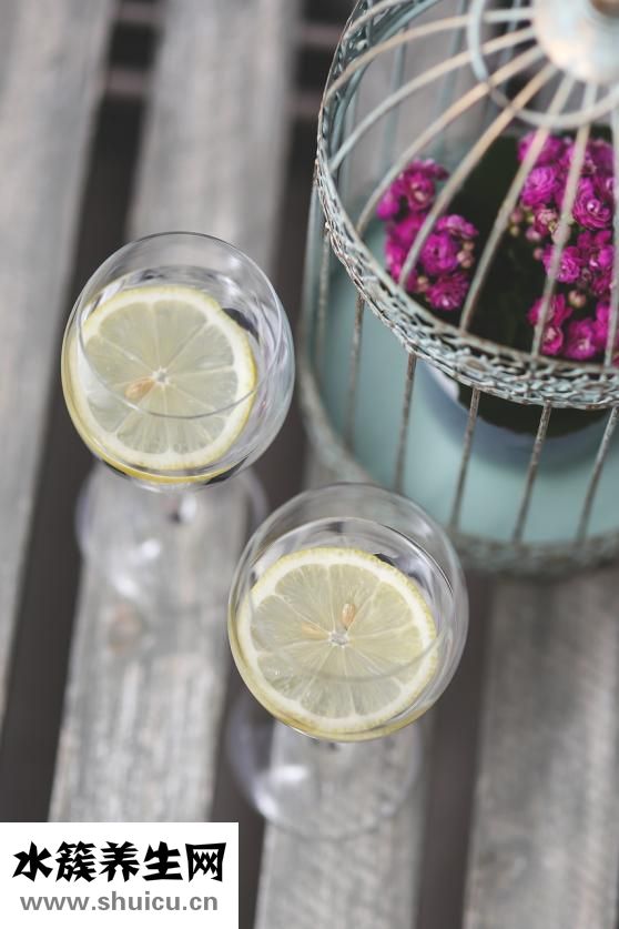 吃完飯后打嗝怎么辦