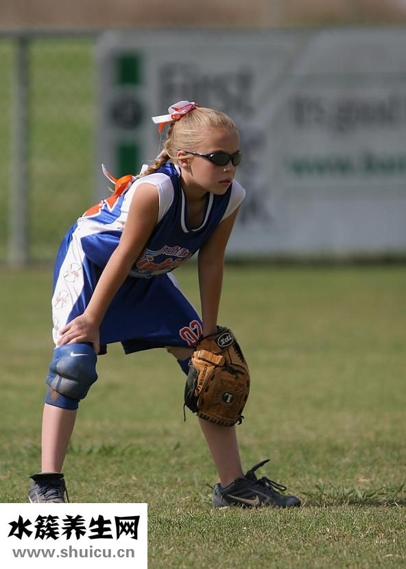 孩子手腳癢怎么回事