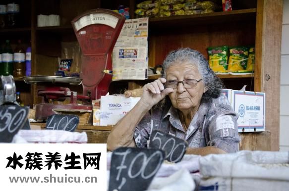 老花眼了怎么辦