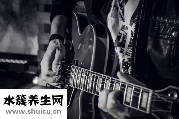 紋身后疼怎么辦