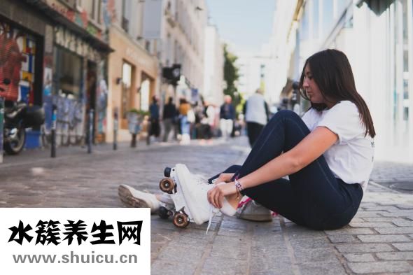 高三孩子早戀怎么辦