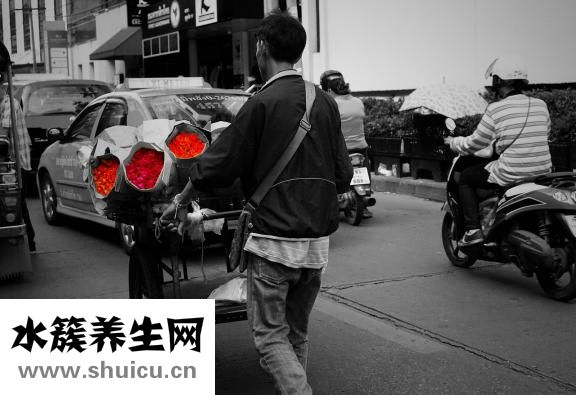 怎么看鼻梁高低