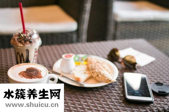 怎么看鼻梁高低