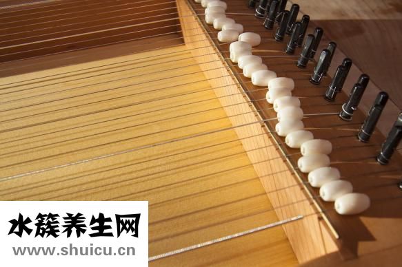 頭發中間稀怎么辦